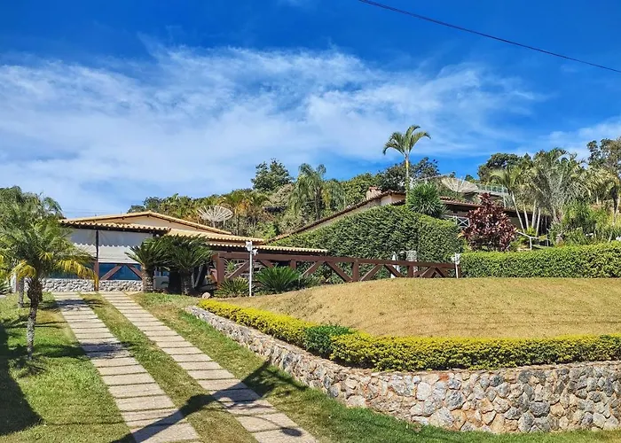Casa Em Escarpas Do Lago Otimo Preco, Aconchegante, Area Bem Ampla E Excelente Localizacao