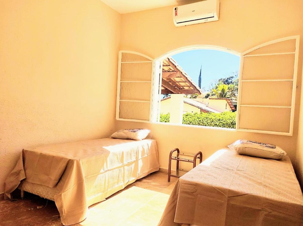 Casa Em Escarpas Do ótimo Preço, Aconchegante, área Bem Ampla E Excelente Localização * Capitólio